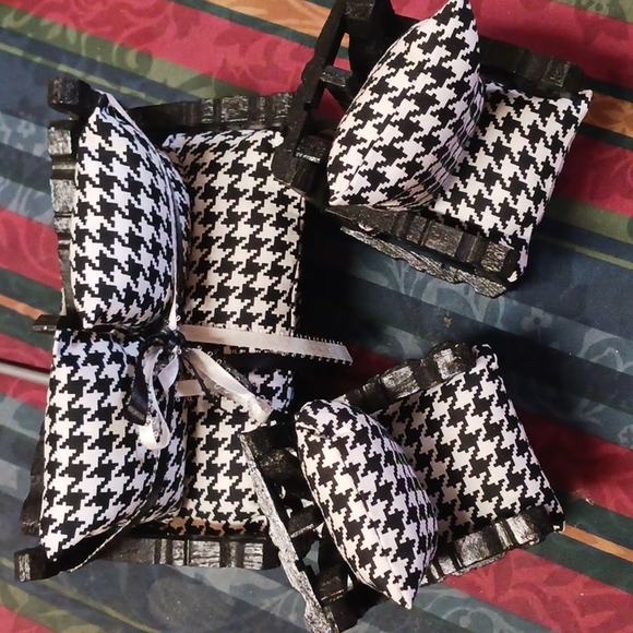 Miniature couch set - Picture 5 of 15